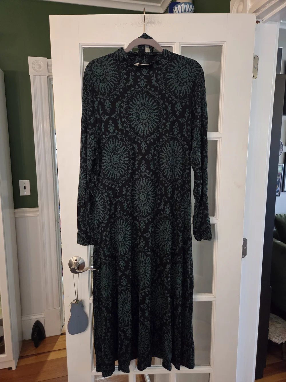 Boden Green & Black Long-Sleeve Jersey Midi Dress - Size 16/18R - Picture 4 of 9